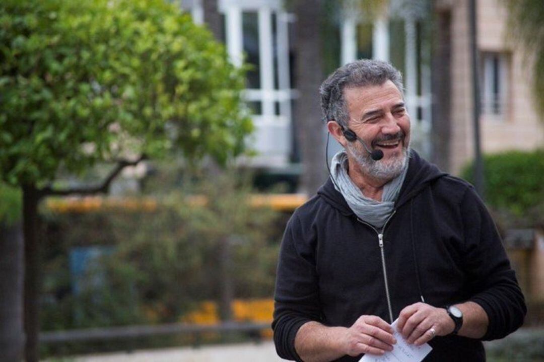 Fallece el cuentacuentos Llorenç Giménez, un "gran valenciano" y "maestro de la palabra dicha"