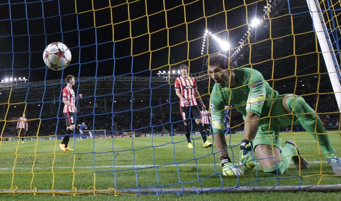El BATE marca el segundo gol del partido ante el Athletic