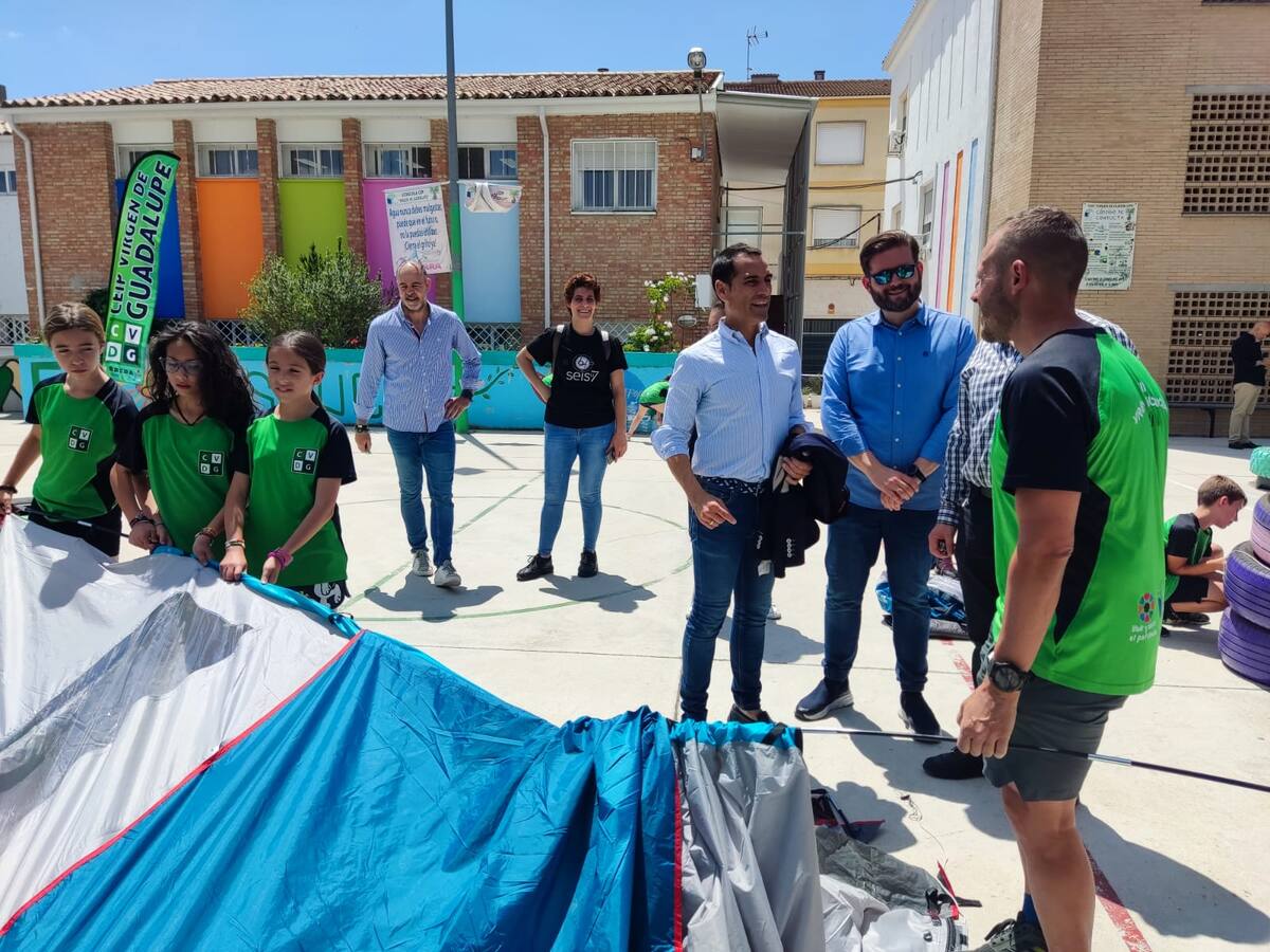 El delegado territorial de Desarrollo Educativo vista Úbeda