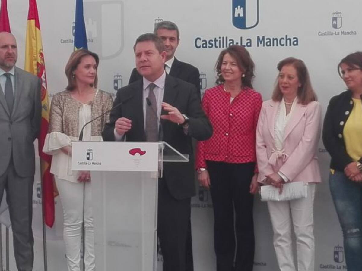 García-Page inaugura el nuevo centro ocupacional "Manos Artesanas" de Talavera