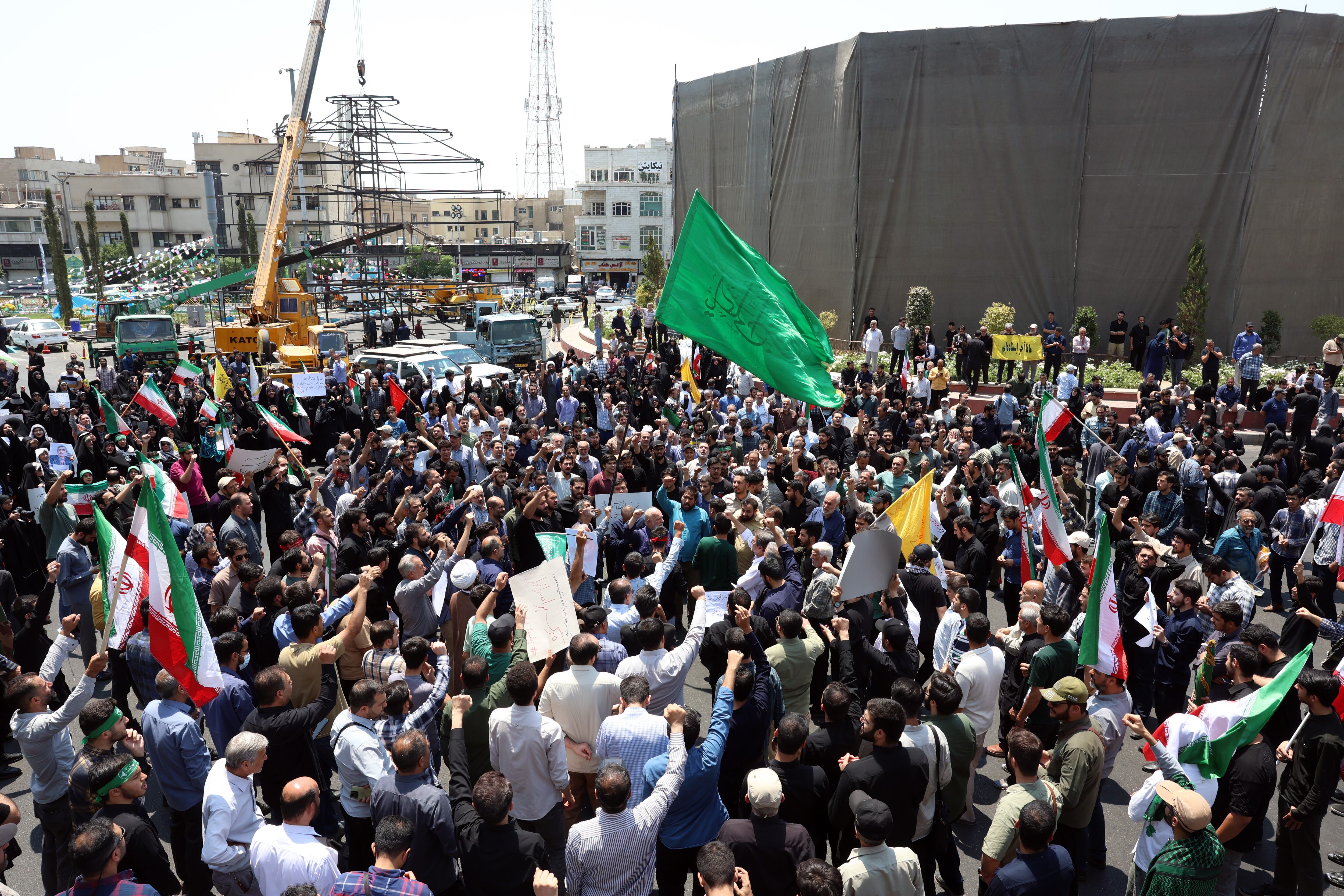 Protestas en Teherán (Irán) contra los ataques israelíes.
