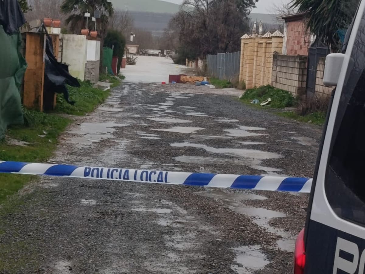 Bellido anuncia el derribo inminente de "al menos una" de las viviendas de Guadalvalle que se inundaron en 2010