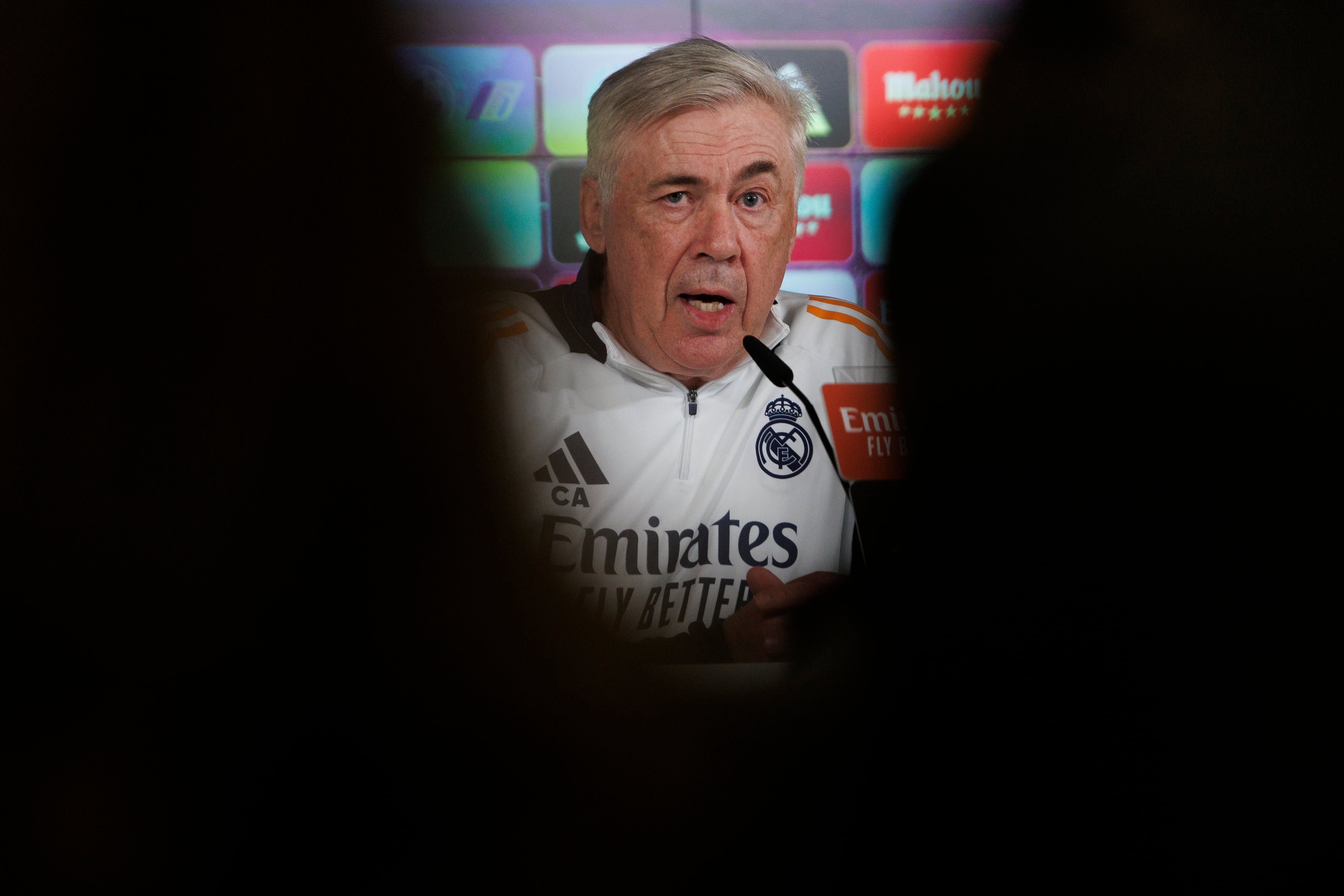 Carlo Ancelotti habla con la prensa antes del partido de Copa ante el Celta