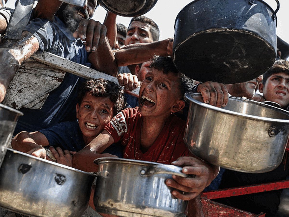 Un médico anestesista narra la brutalidad en Gaza: "Es indescriptible, como un 11-M todos los días"