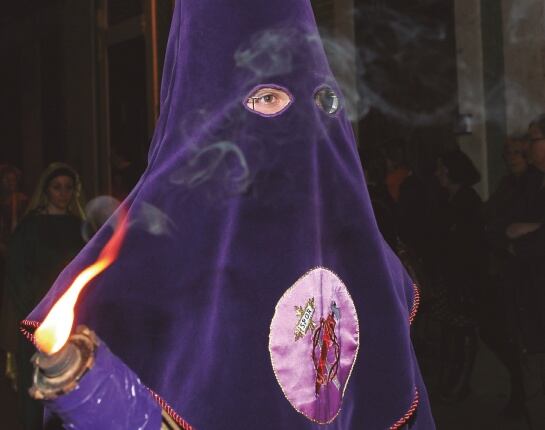 Cofrade de la Semana Santa Marinera