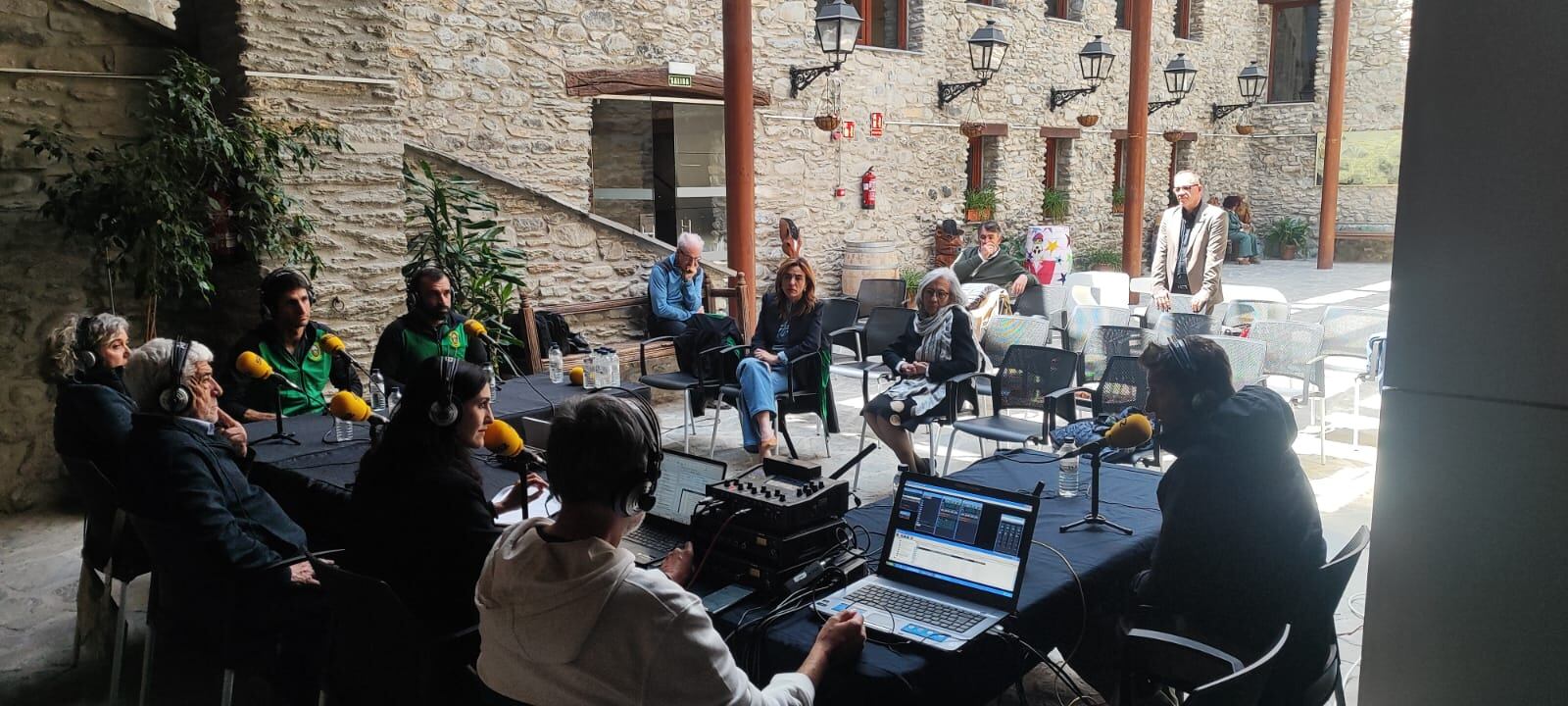 Programa Especial sobre el Foro Conversa de Benasque, de la Cadena Ser.