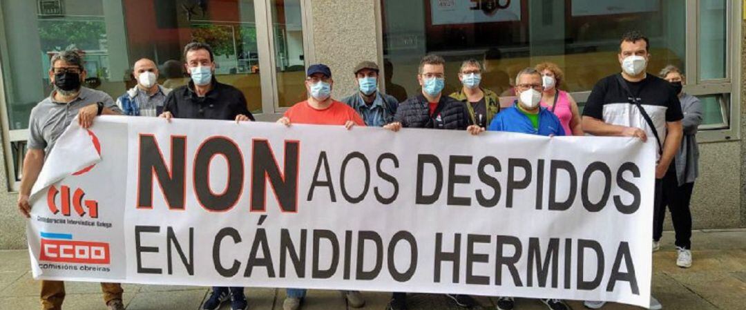 Concentración de trabajadores de Cándido Hermida