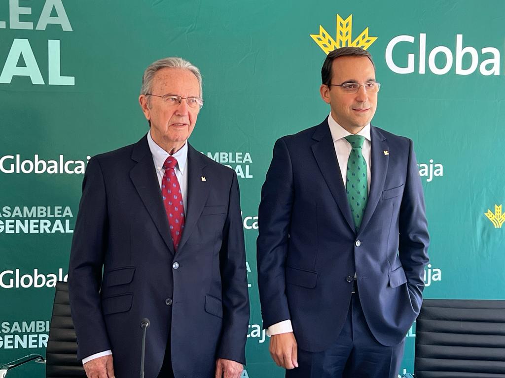 Carlos de la Sierra (i) lleva desde 2016 en la presidencia de Globalcaja