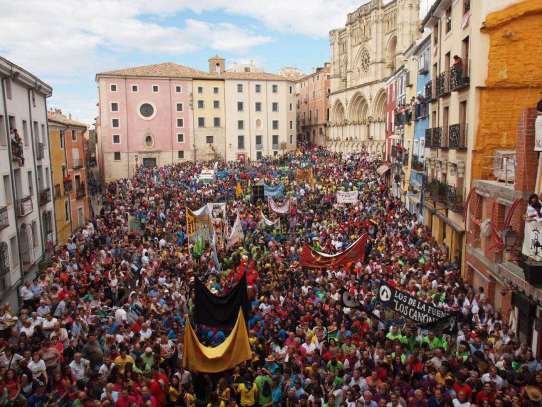 El desfile de peñas de San Mateo, en una imagen de archivo