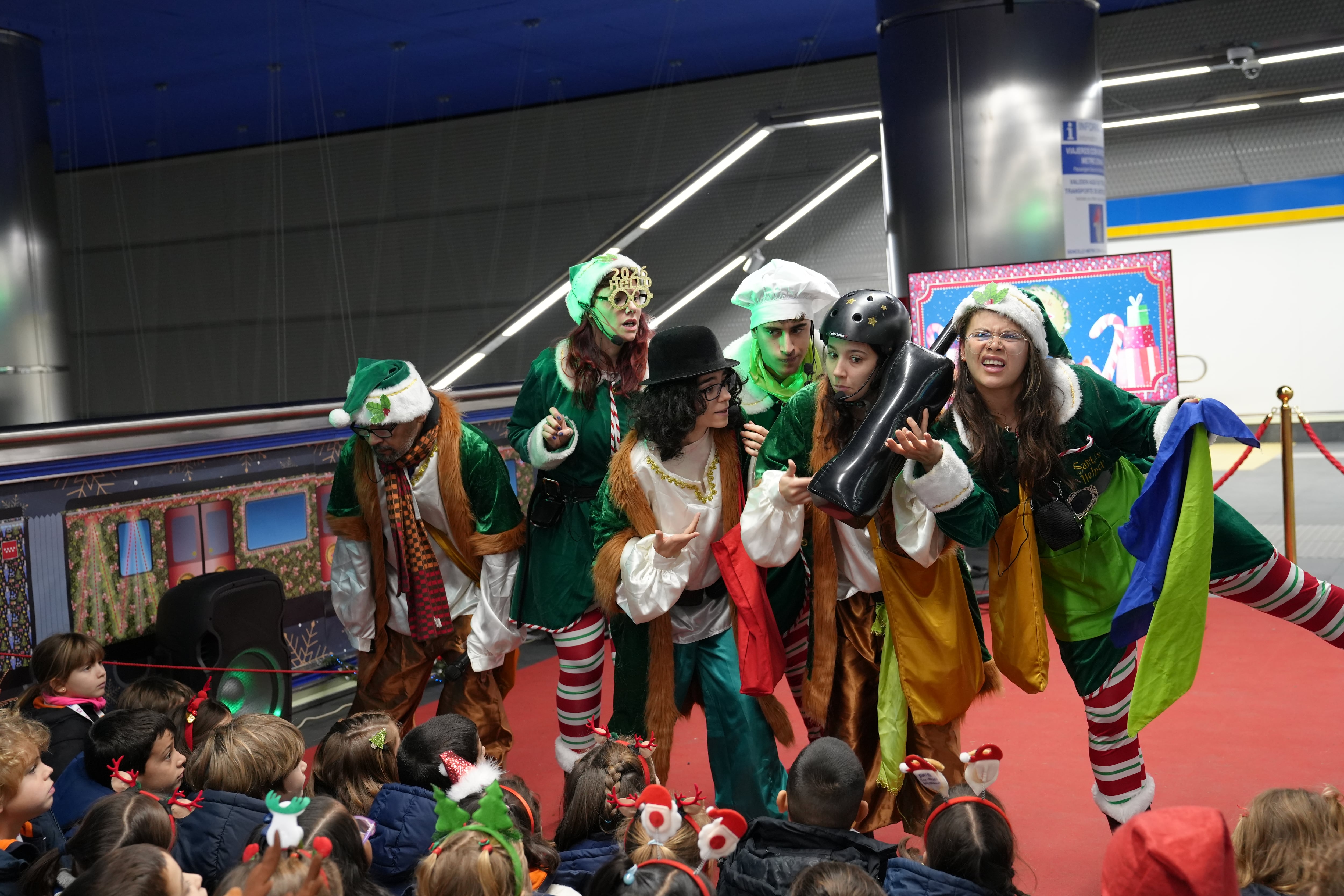 El Tren de la Navidad circula hasta Getafe, hasta la estación de El Casar, en la Línea 3 de Metro