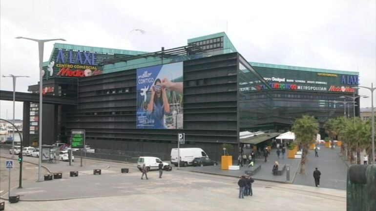 Centro Comercial A Laxe