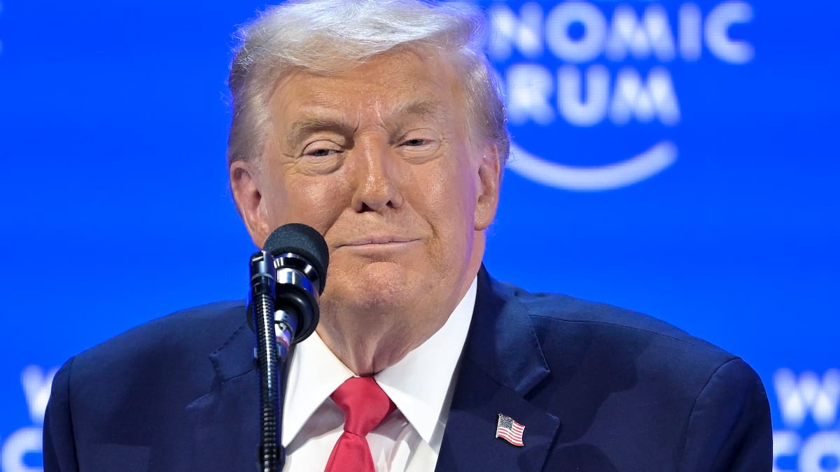 Trump asegura en Davos que "no usará la fuerza" para tomar Groenlandia y pide iniciar "negociaciones inmediatas" para comprar la isla