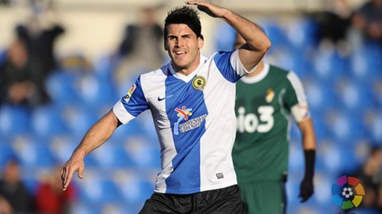Ion Echaide, con la camiseta del Hércules CF