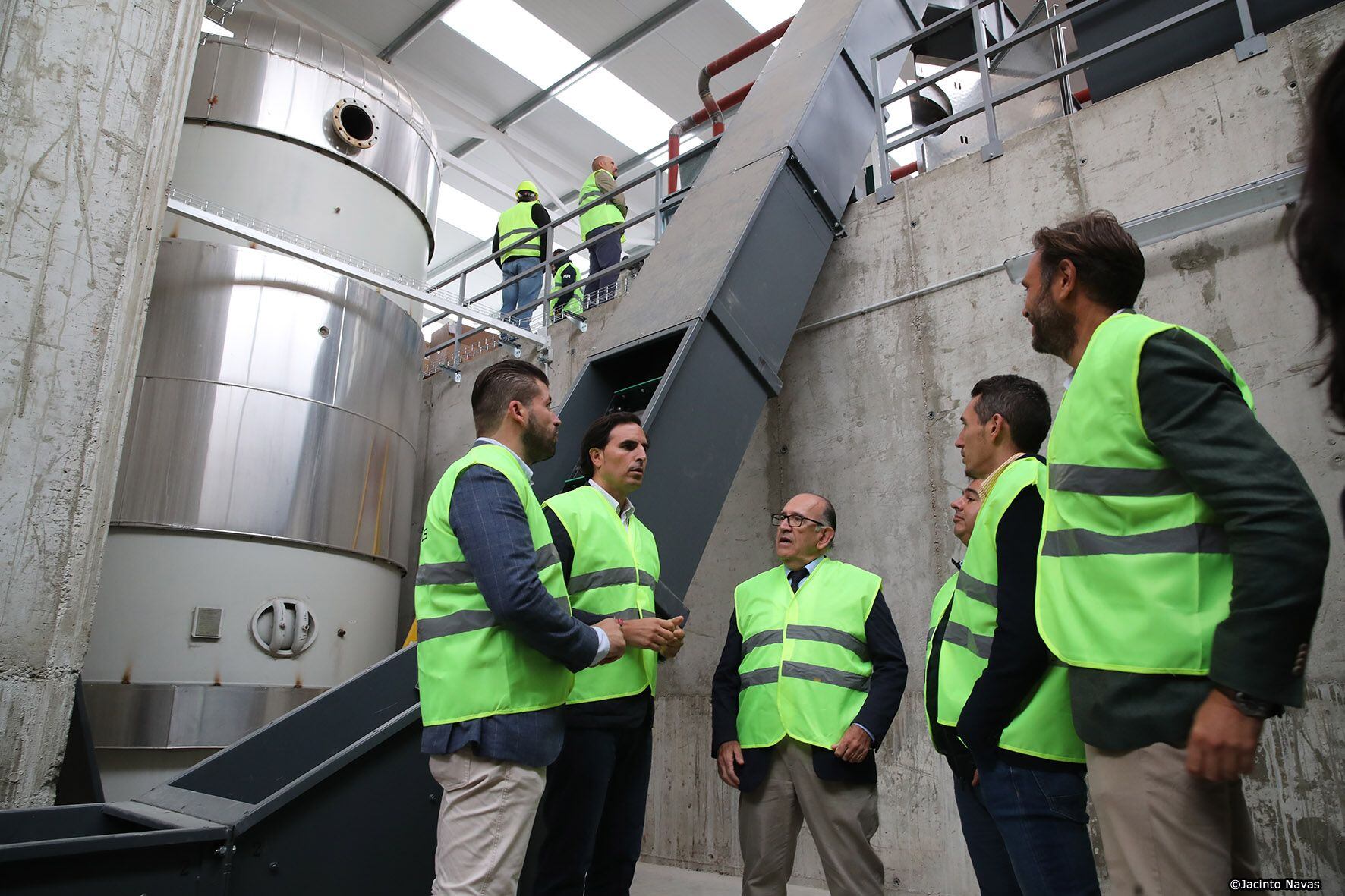 Visita realizada a la Red de Calor de Medina del Campo por parte del Director General de Somacyl, José Manuel Jiménez acompañado por el Alcalde de Medina del Campo, Guzmán Gómez y el Concejal de Urbanismo, Borja del Barrio.