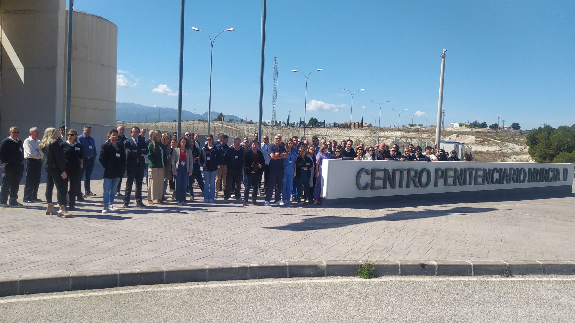 Concentración de los trabajadores de la prisión Murcia II para pedir más protección y seguridad