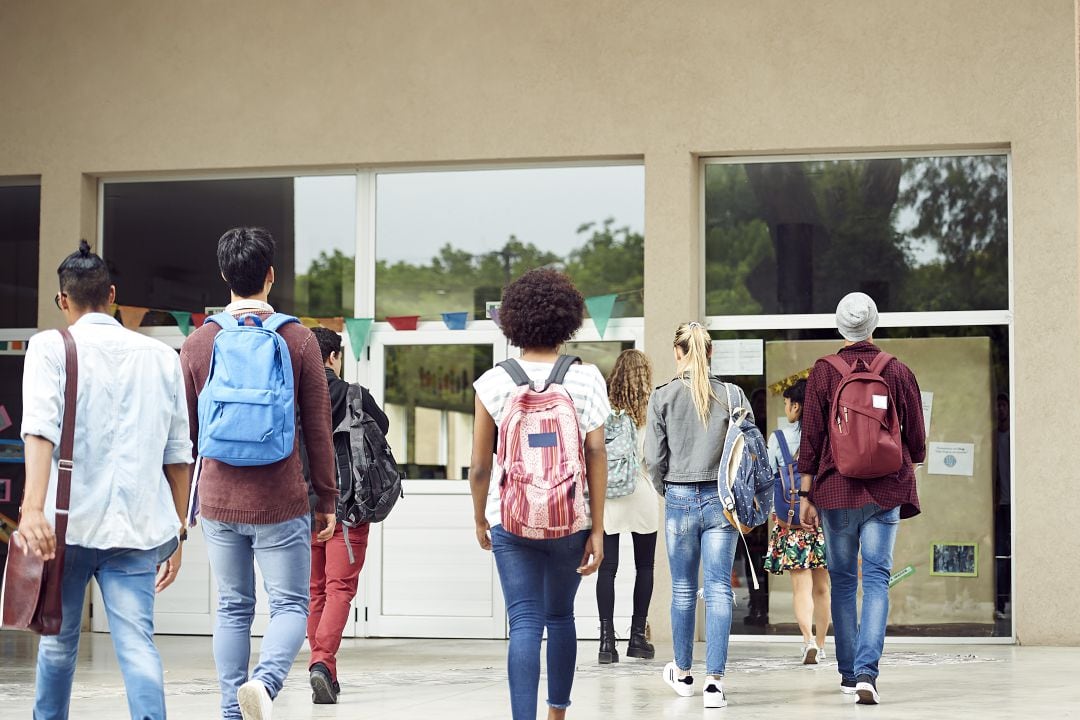 Estudiantes en una residencia