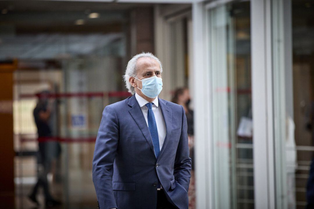 El consejero de Sanidad de la Comunidad de Madrid, Enrique Ruiz Escudero