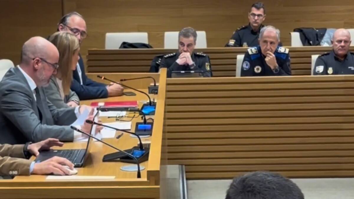 Francisco Martín, delegado del Gobierno en Madrid, y Sara Hernández, alcaldesa de Getafe, anuncian un refuerzo de la seguridad para evitar pequeños hurtos en Navidad