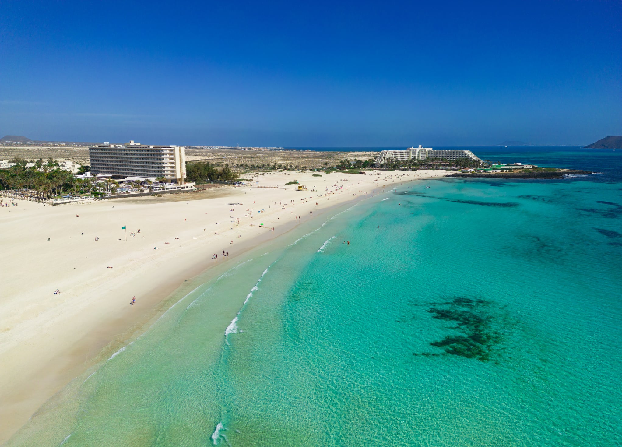 El hotel RIU Oliva Beach se encuentra en medio del paisaje natural protegido de las dunas de Corralejo