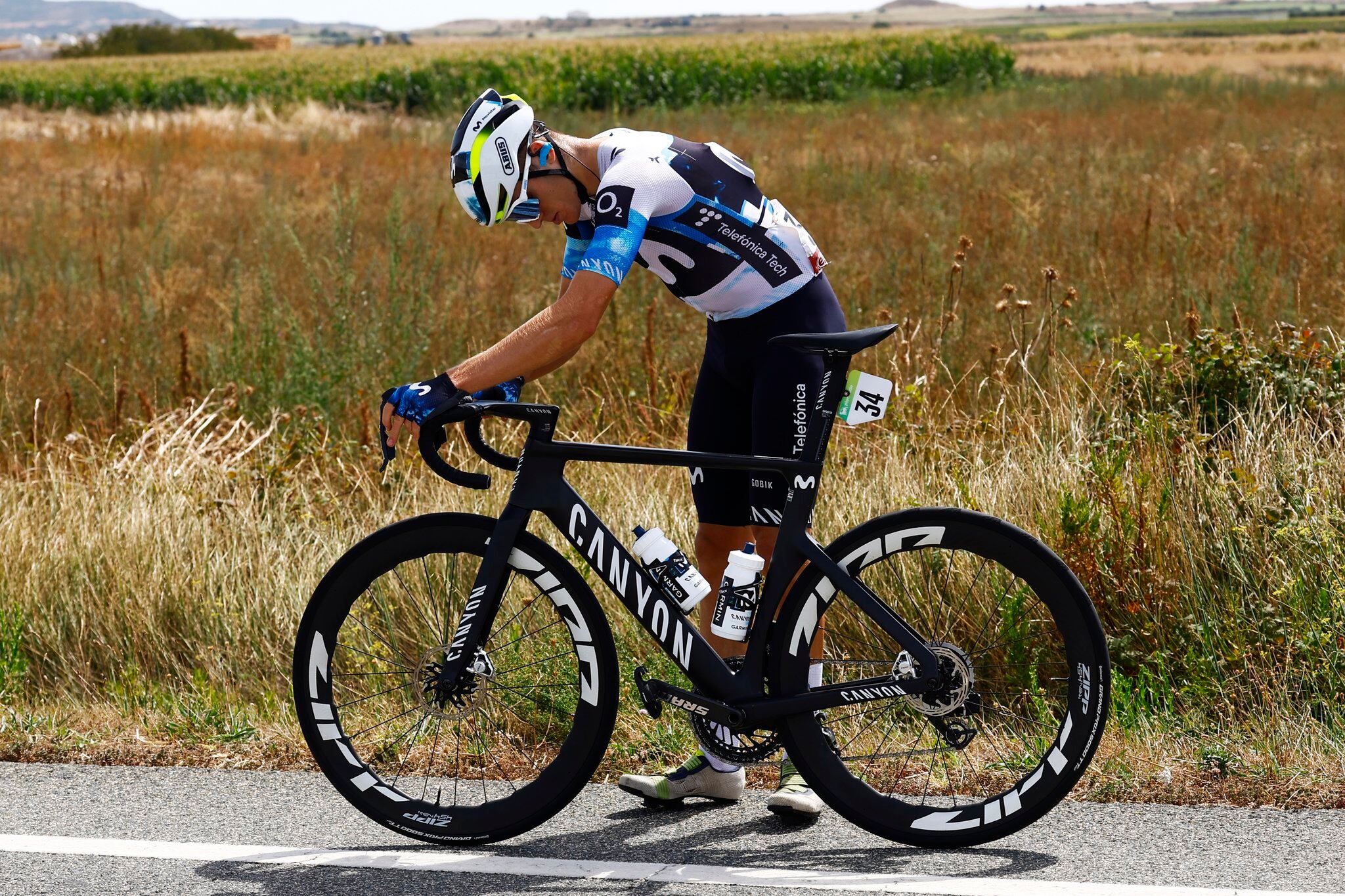 Pablo Castrillo en el momento en el que se retiraba de La Vuelta