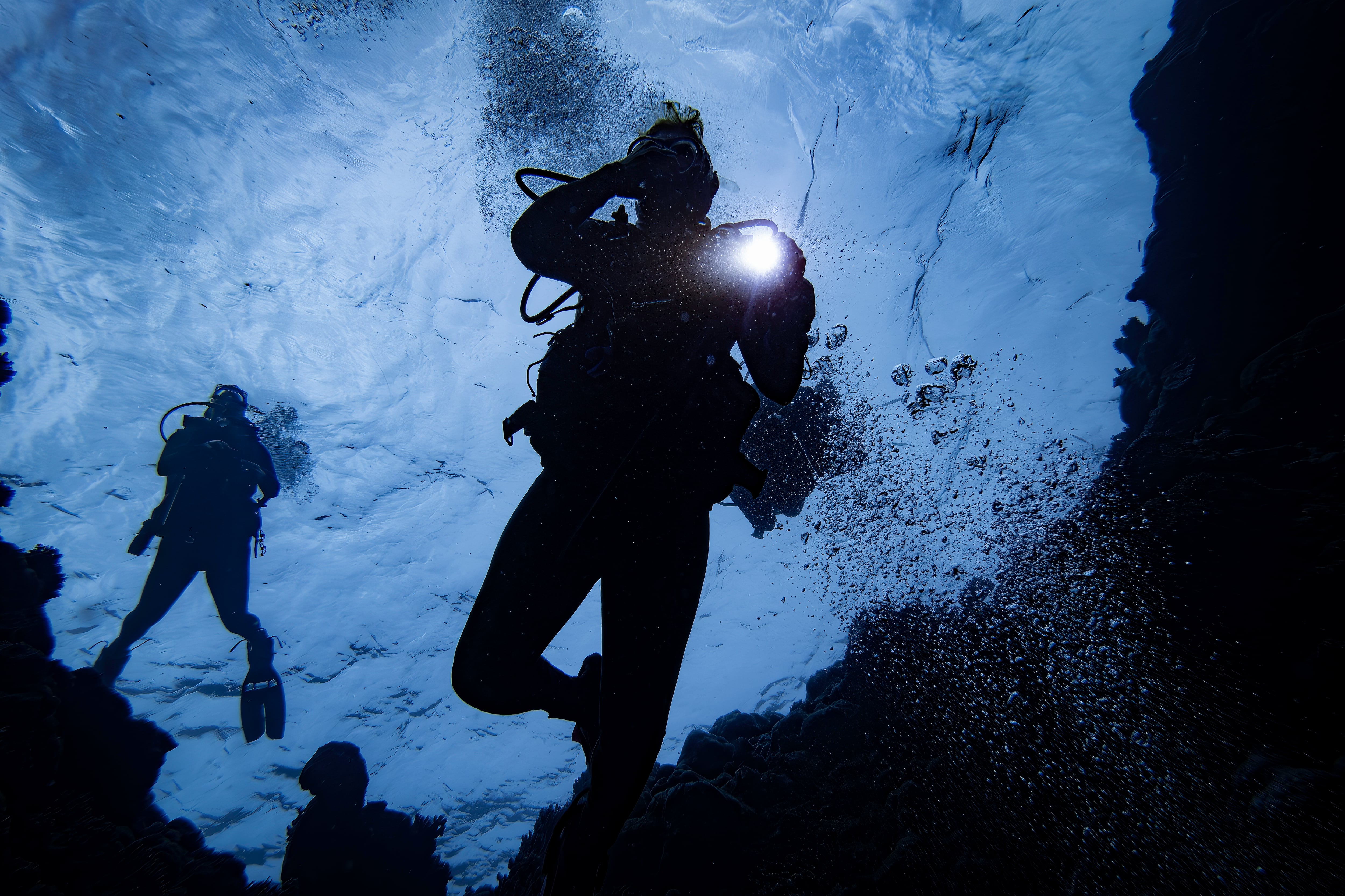 Buceo (Imagen de archivo)