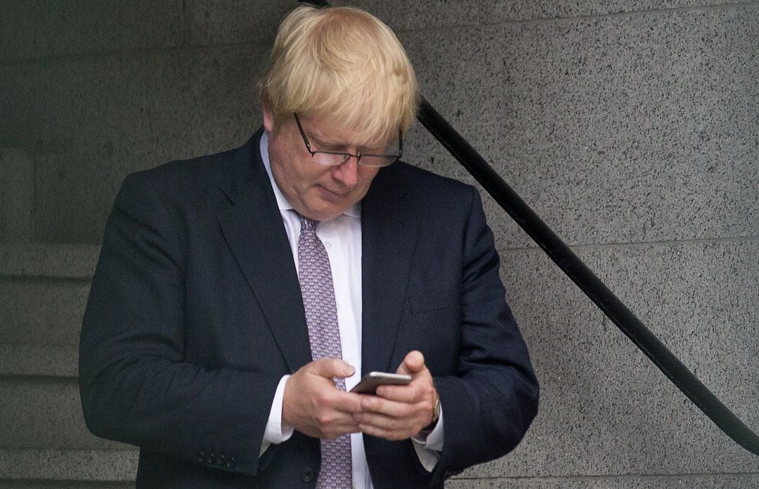 El número de móvil de Boris Johnson lleva 15 años circulando por Internet.