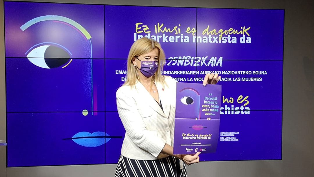 La diputada foral, Teresa Laespada, en la presentación de la campaña del 25N.