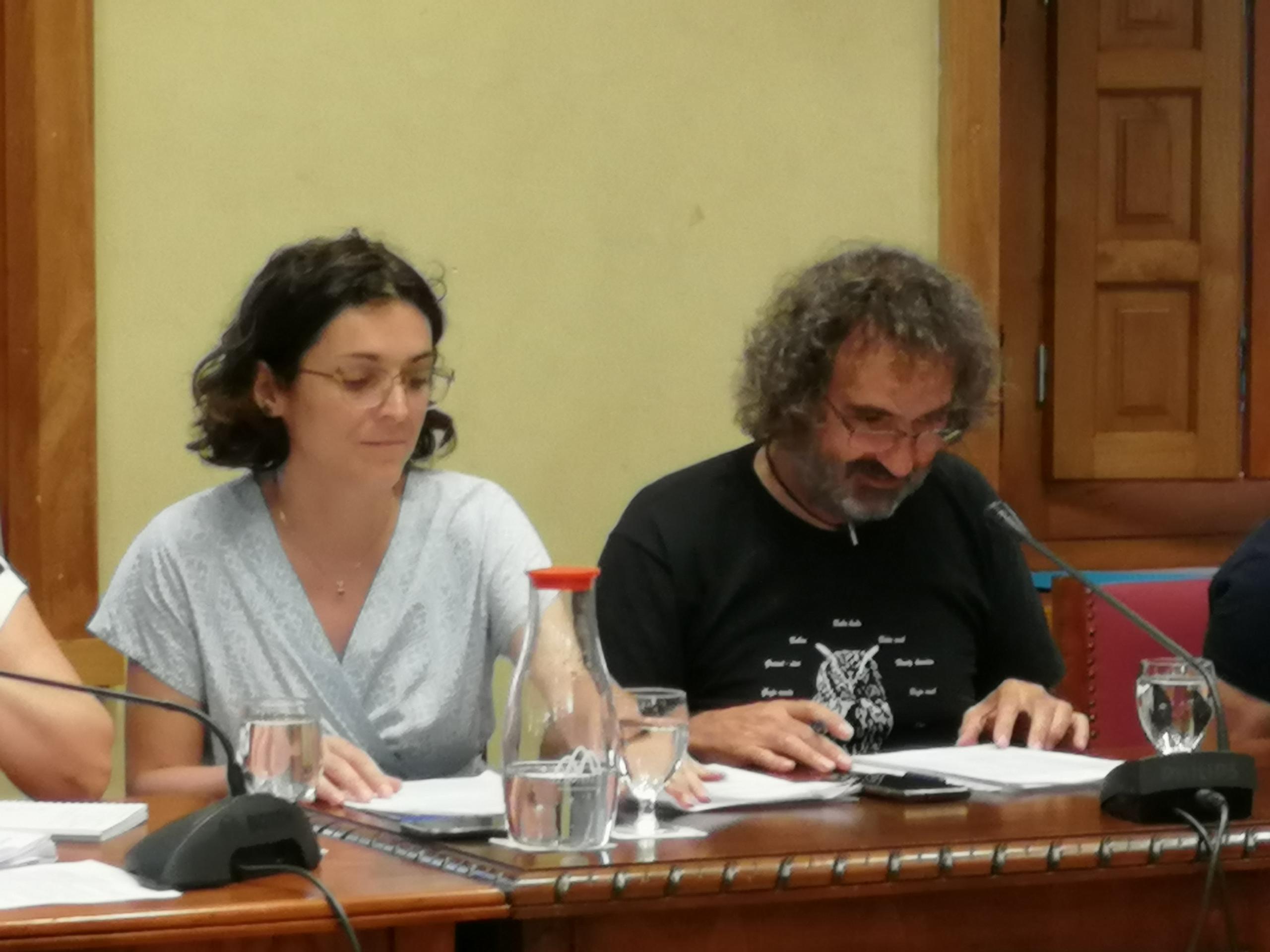 CHA está representado en el pleno municipal por sus dos concejales, Laura Climente y Chema Martínez
