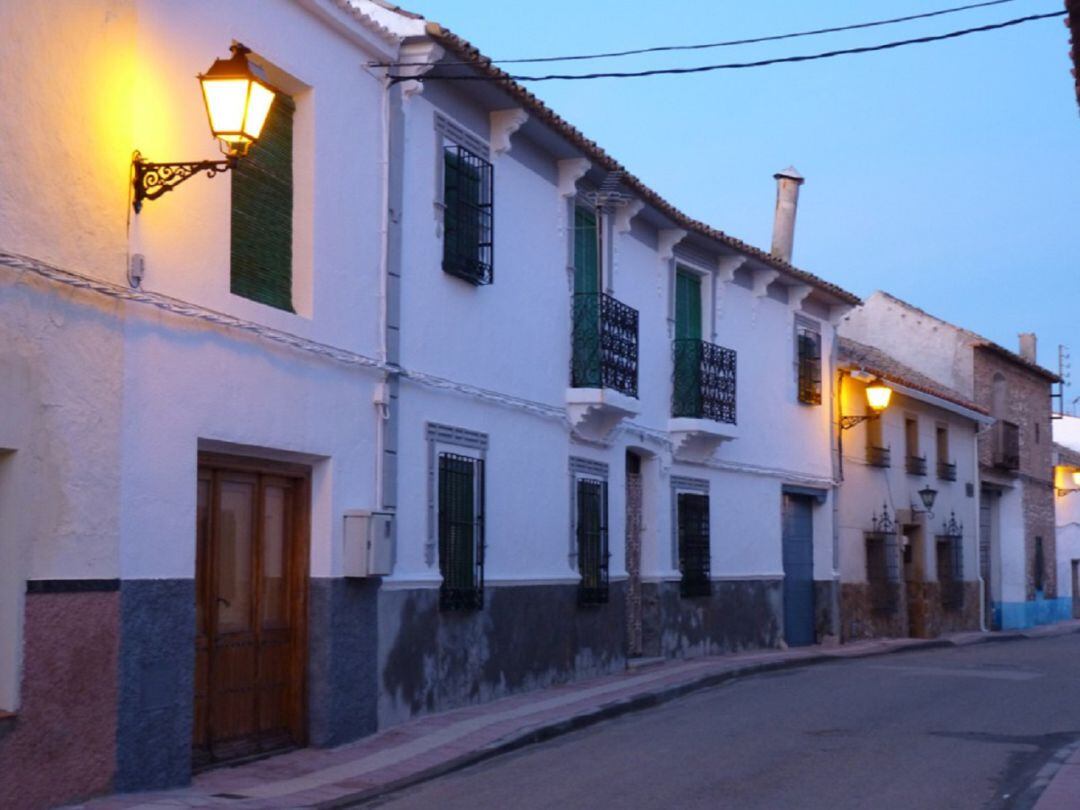 Alquilar las casas de pueblo &quot;de toda la vida&quot;: la alternativa a los alojamientos turísticos