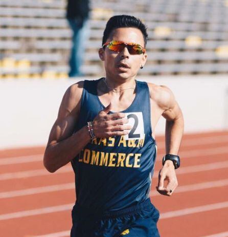 Sergio Mena durante una carrera.