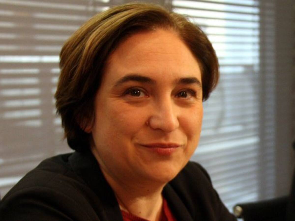 Aprovats els primers pressupostos de Colau