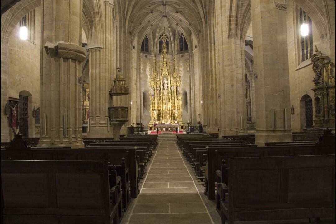 Iglesia de Santa María de la Asunción y del Manzano, Hondarribia