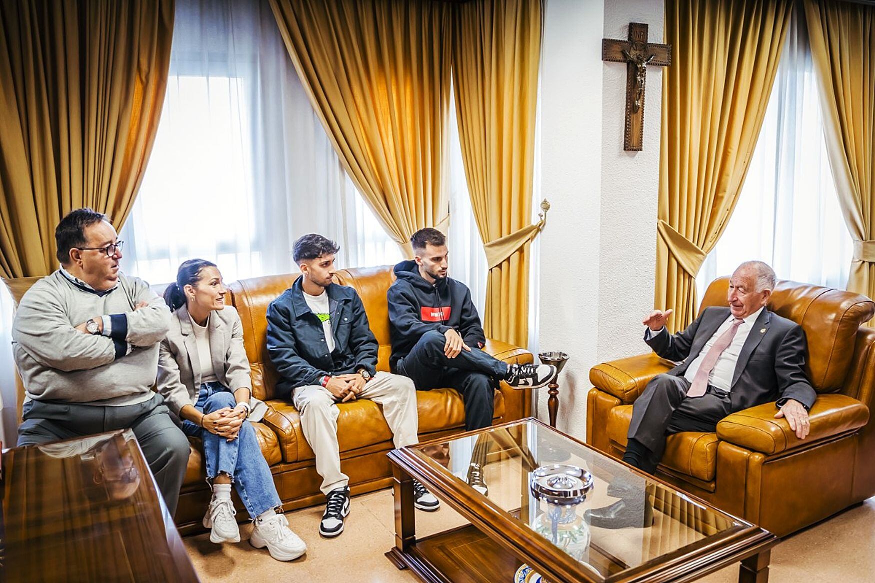 Álex Baena en la casa de todos los roqueteros.