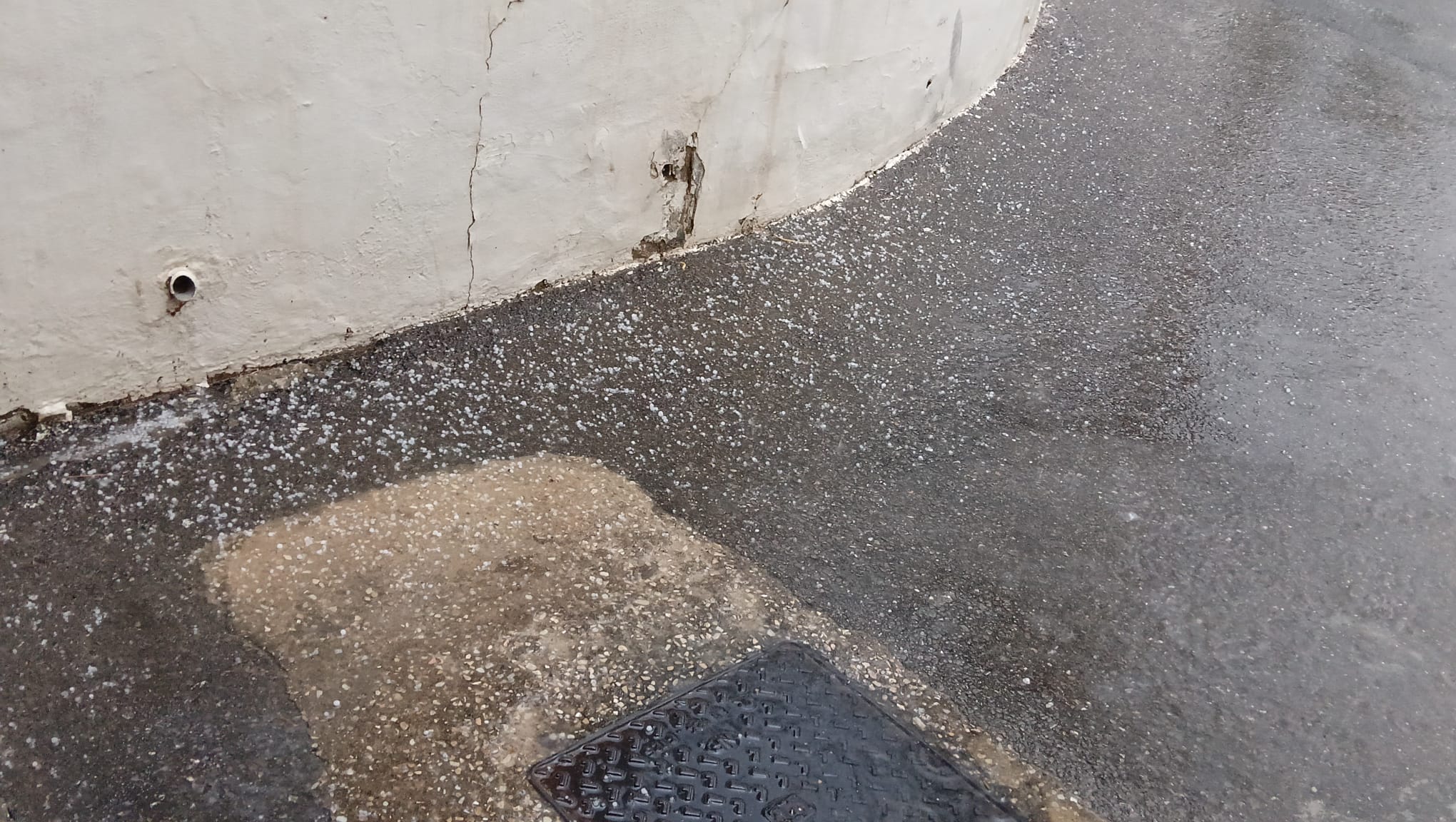 Granizo caído este martes, 11 de marzo, en Alicante