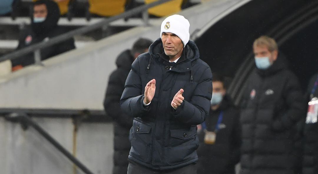 Zidane, durante el partido contra el Shakhtar Donetsk.