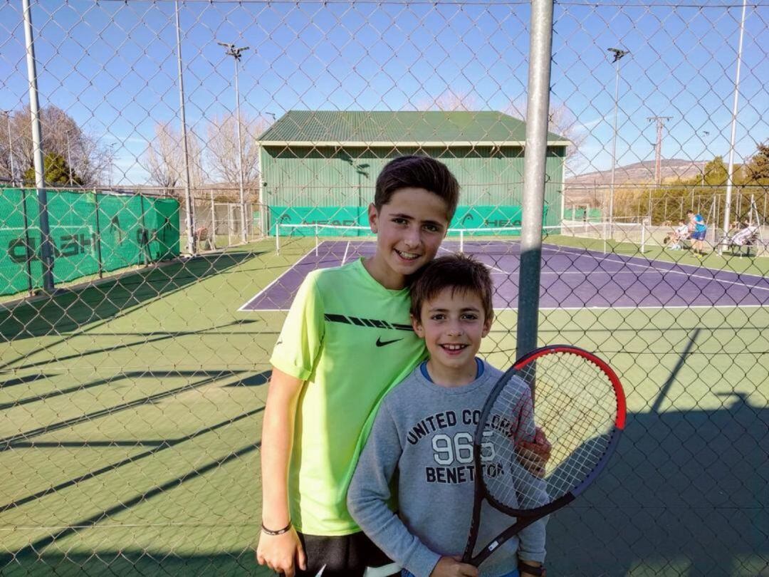 Fernando y Manu Selva en el Circuito Mediterráneo de Tenis