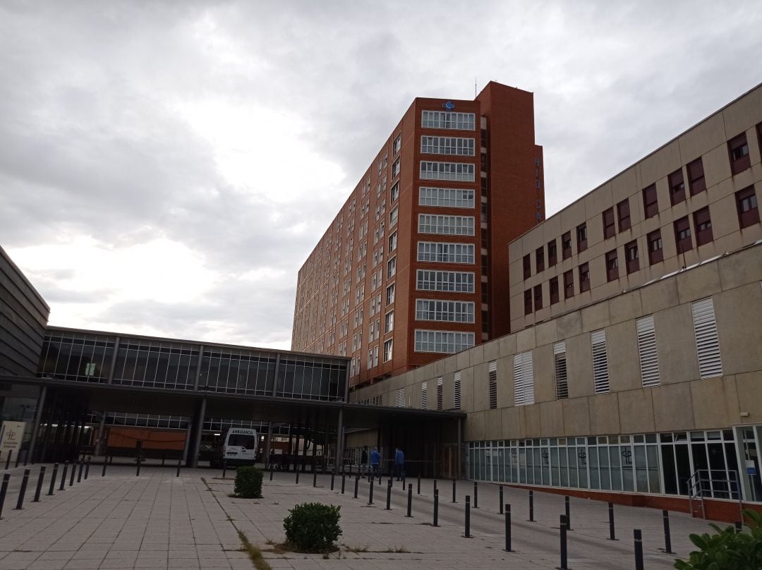 Sanidad suspende las visitas y el acompañamiento a pacientes en el Complejo Asistencial de Palencia