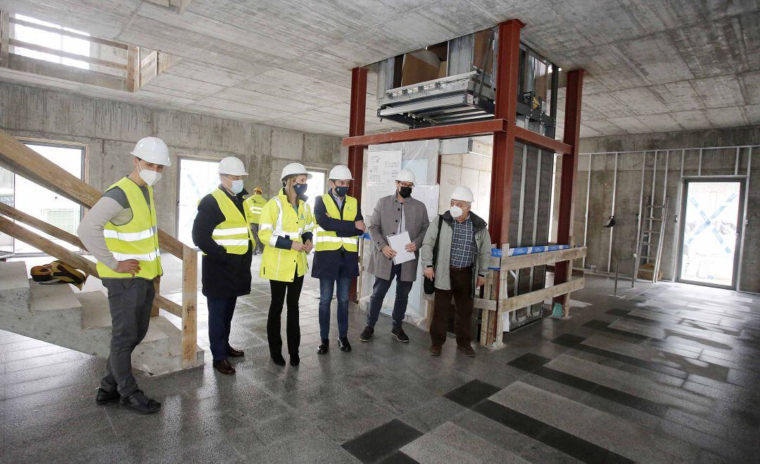 Visita institucional a las obras, este jueves.