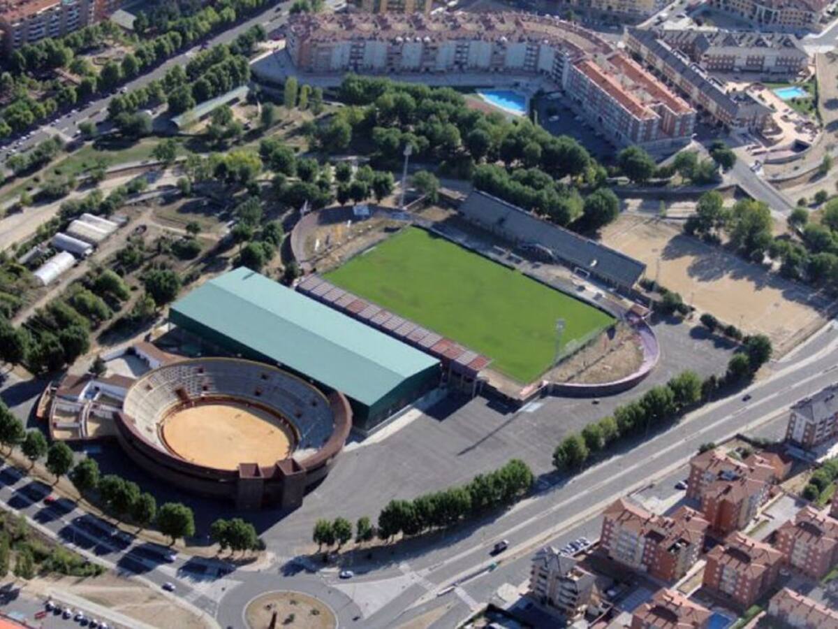 2002: El Real Ávila asciende a 2ªB