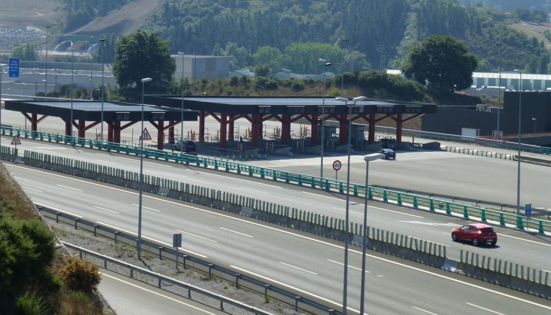 El pleno de las Juntas Generales de Bizkaia ha aprobado la nueva norma foral de carreteras