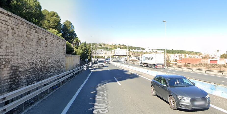 Estado del muro junto a la autovía