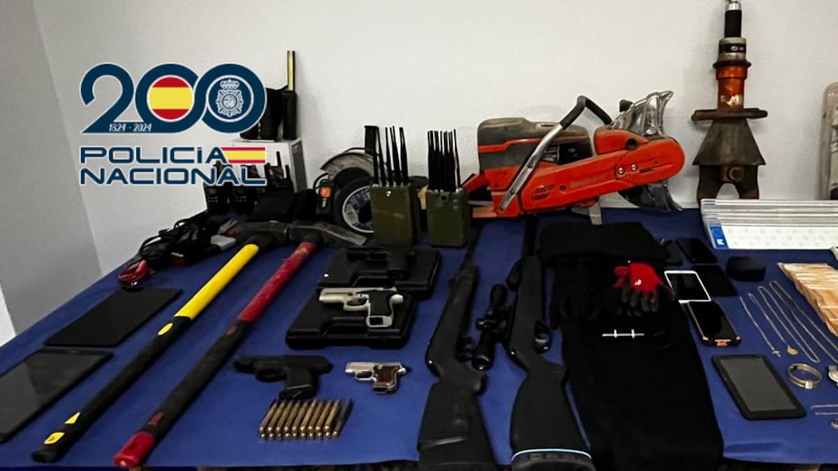 12 detenidos en Mazarrón y Librilla por robar cajas fuertes durante más de una década