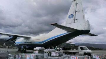 Un avión ucraniano sale de Loiu con una importante carga de explosivos de artillería