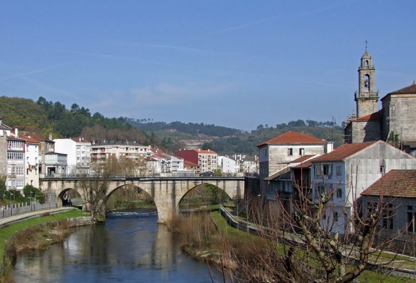 Vista de Ribadavia