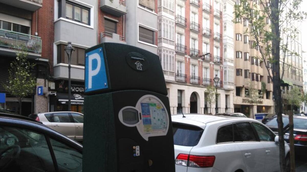 La ORA podrá pagarse con el bonobús y la tarjeta se cargará en los parkímetros