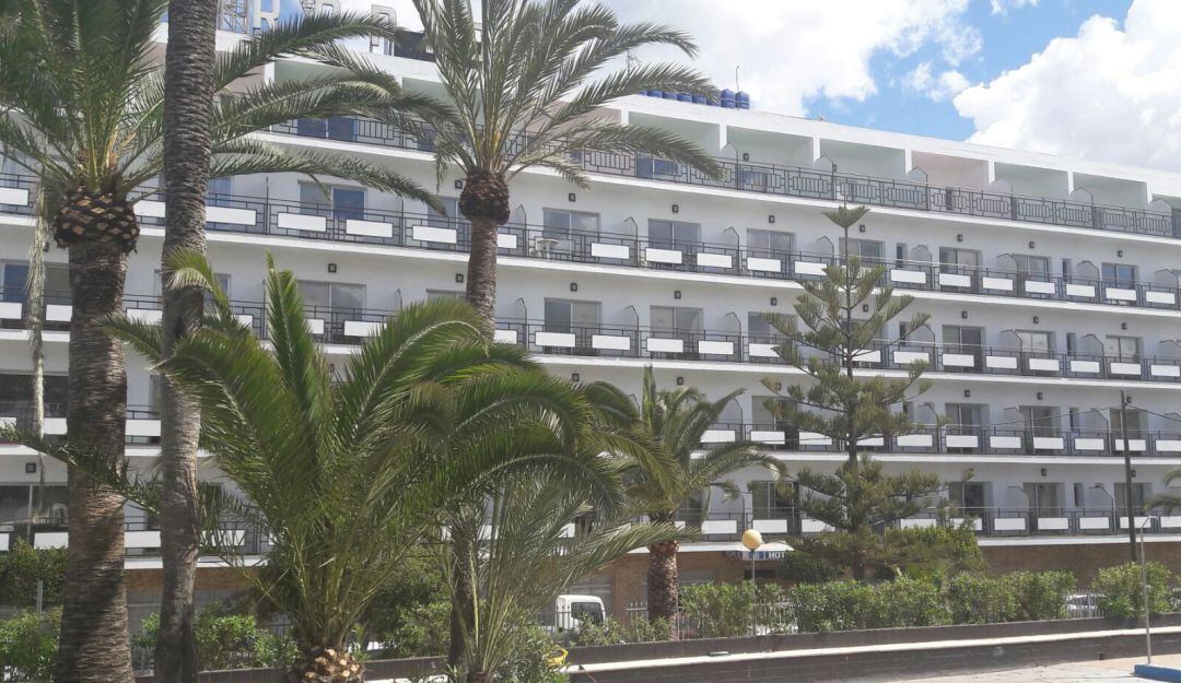 Imagen de un hotel de Ibiza