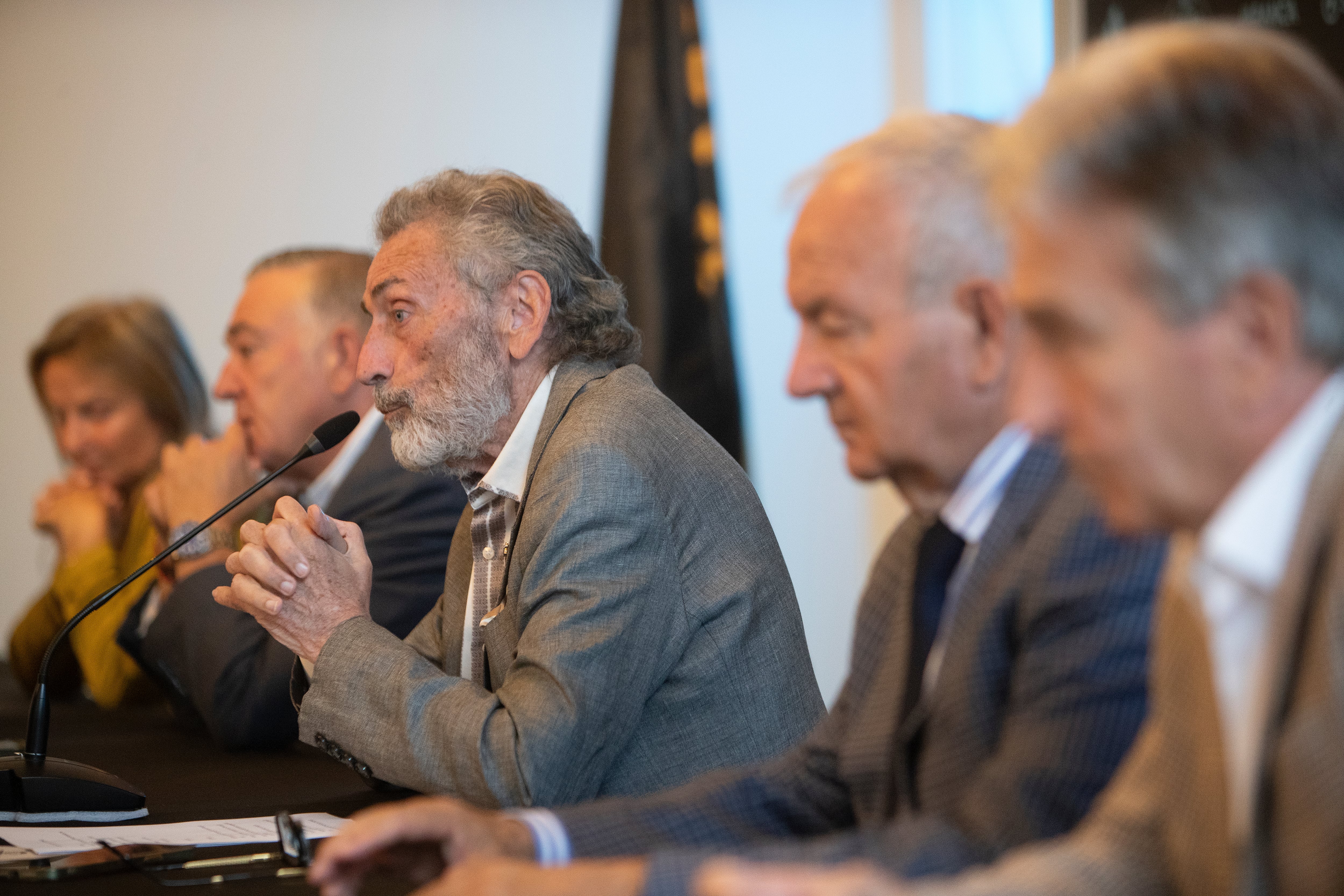 Mouriño, presidente del Celta, en una rueda de prensa.