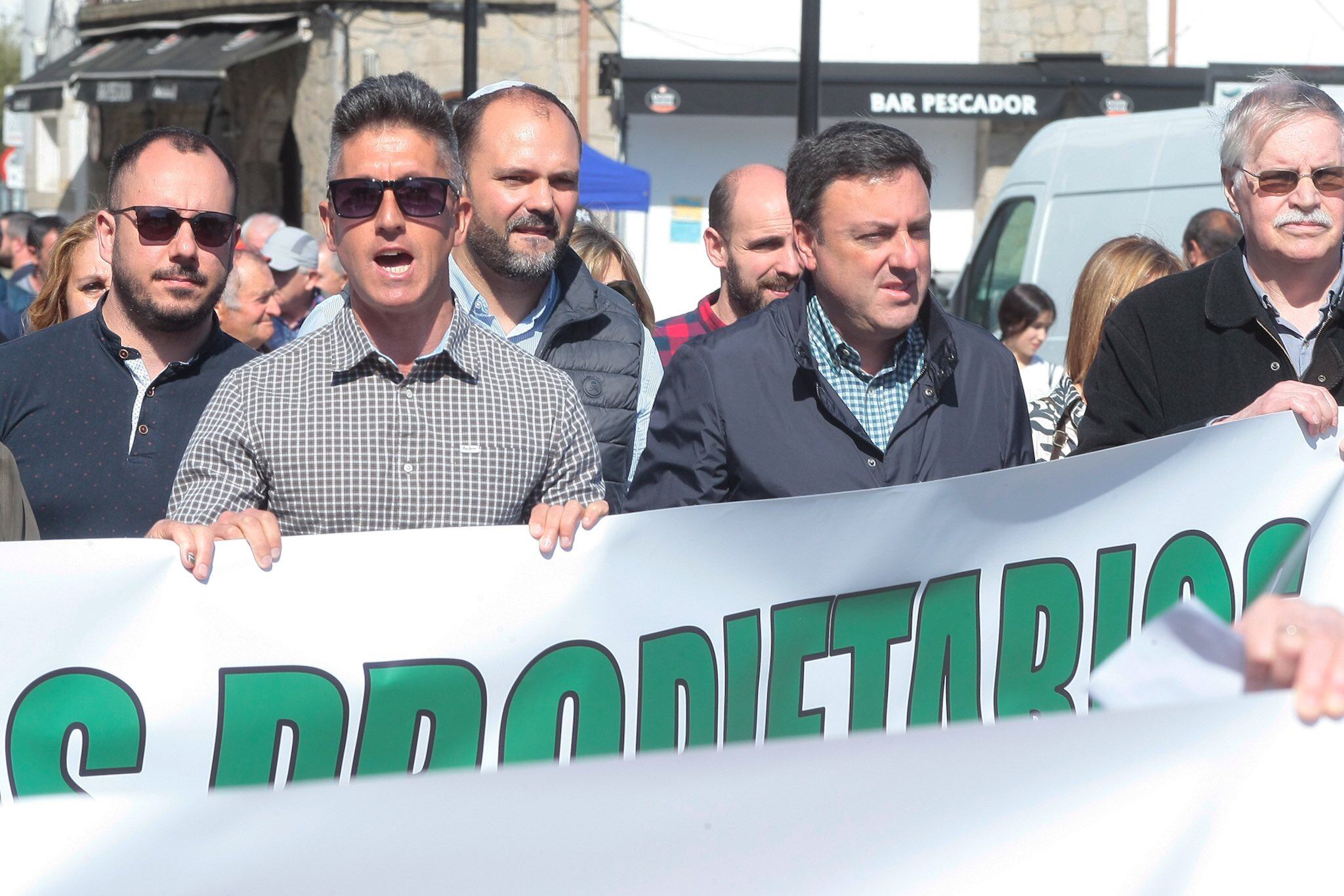 El líder de los socialistas gallegos, Valentín González Formoso, acudió a la protesta (foto: PSdeG-PSOE)