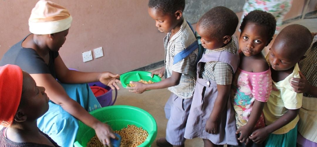 Desde la puesta en marcha del proyecto, en 2013, la Fundación ha conseguido enviar más de 25 toneladas de alimentos no perecederos a la parroquia de Benga