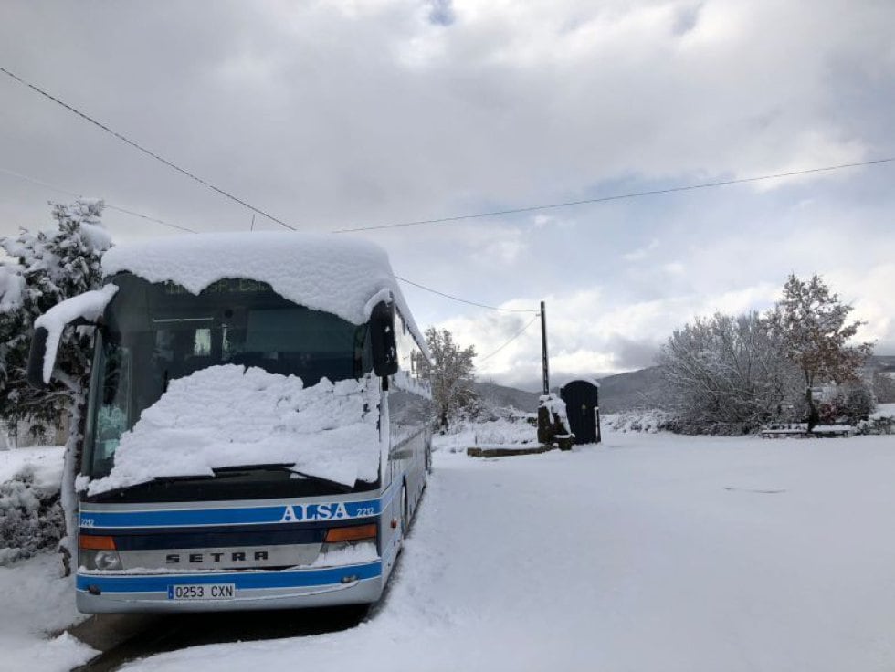 El transporte escolar paralizado, en algunas zonas de El Bierzo y Laciana.